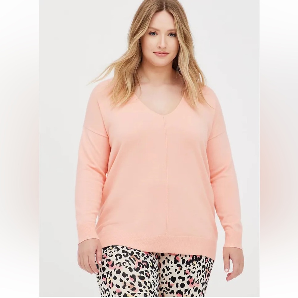 Torrid Peach Soft VNeck Pullover Drop Shoulder Sweater Size 2 18-20 NWT Sold Out